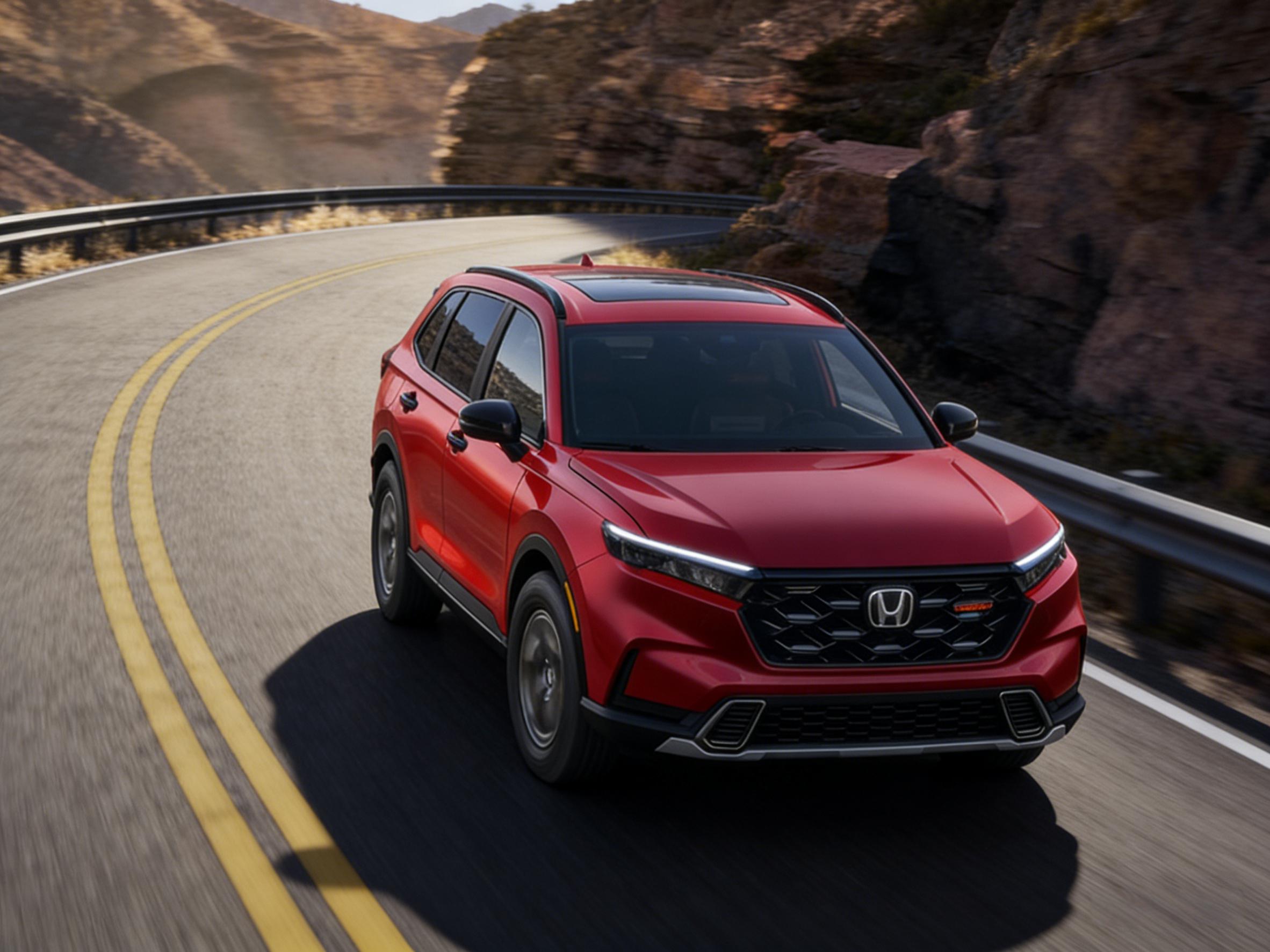 Honda CR-V Owners: Why Are More and More Choosing Custom Leather Seat Covers?